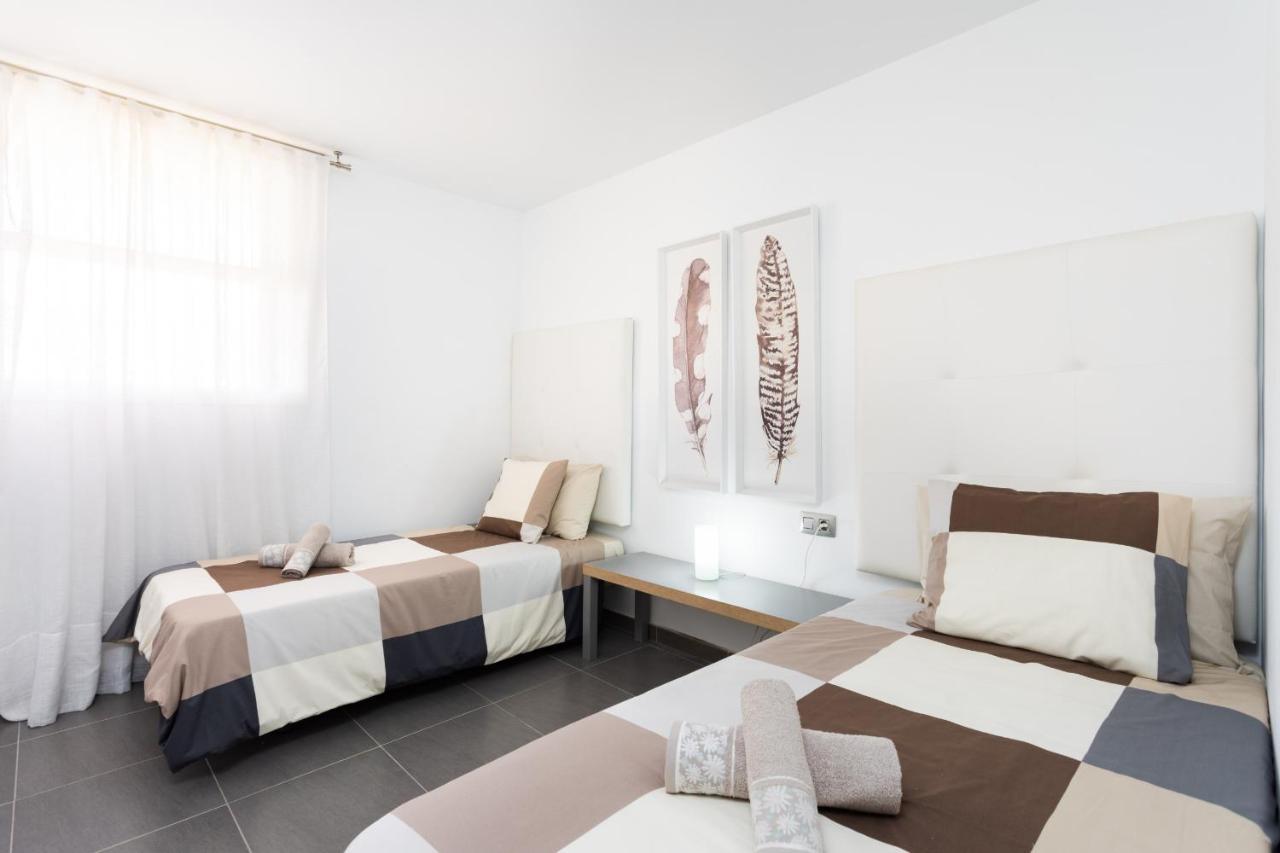 Frontline Penthouse With Heated Pool And Parking Διαμέρισμα Los Cristianos  Εξωτερικό φωτογραφία