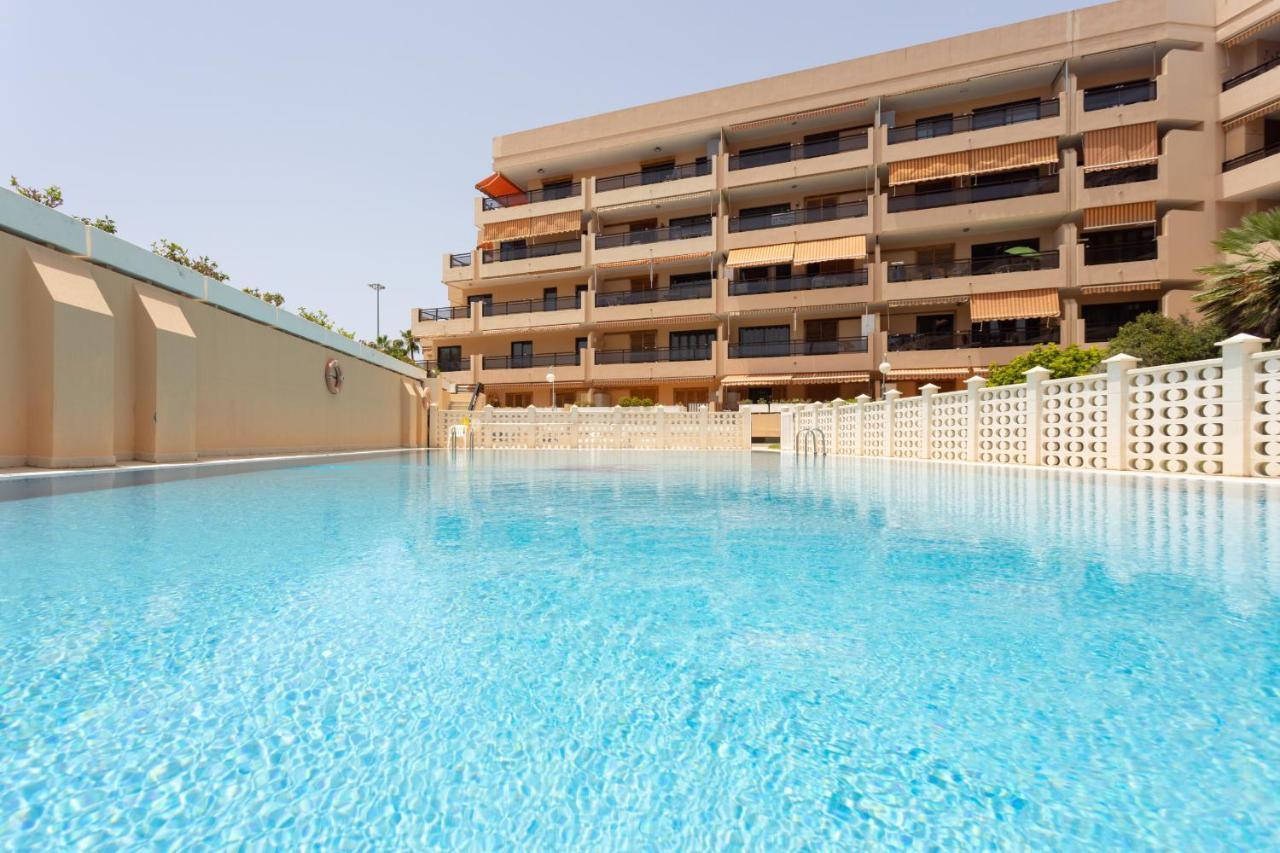Frontline Penthouse With Heated Pool And Parking Διαμέρισμα Los Cristianos  Εξωτερικό φωτογραφία